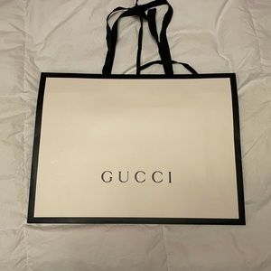 Gucci shopping bag